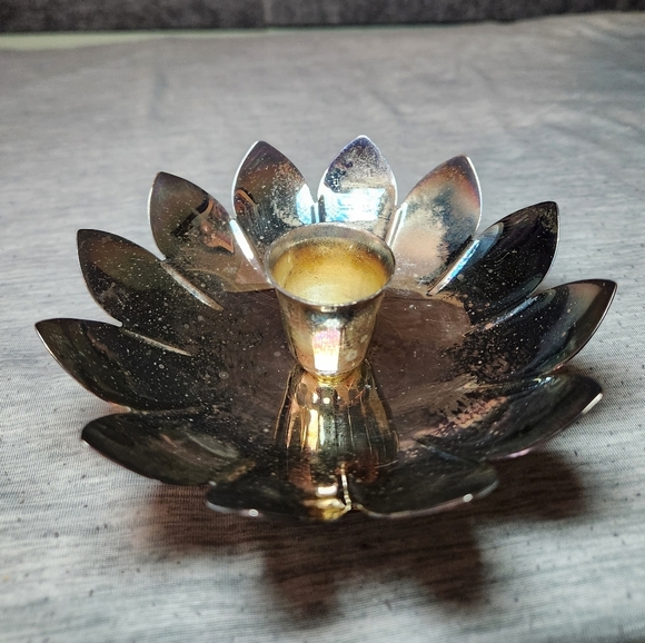 Reed & Barton World's Finest Silver Plated Candle Holder 2x5"H 5"W - Picture 9 of 11